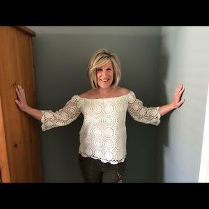 Meet your Posher, Suzanne